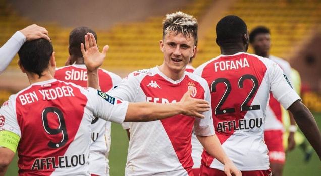 就把话题放 就把话题放