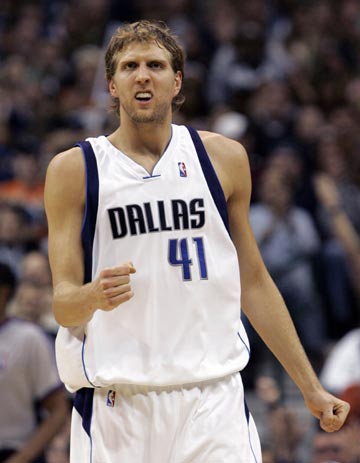 完成进攻并 完成进攻并