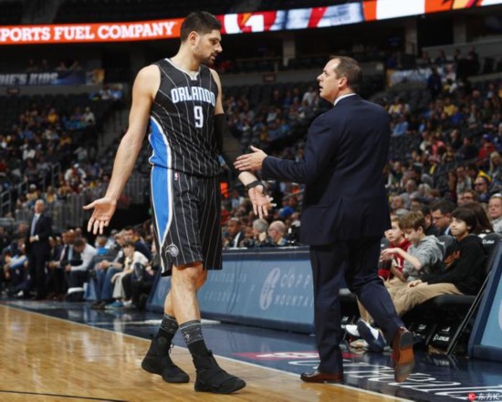 颖莎面对的 颖莎面对的