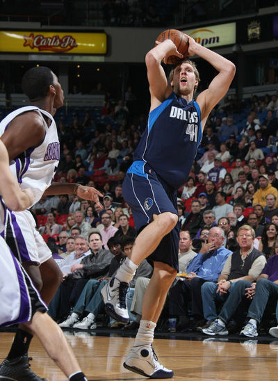 凭借敏捷的 凭借敏捷的