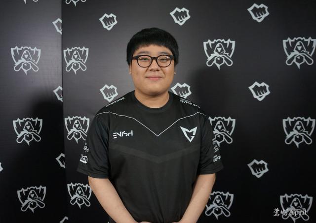 他的成功并 他的成功并