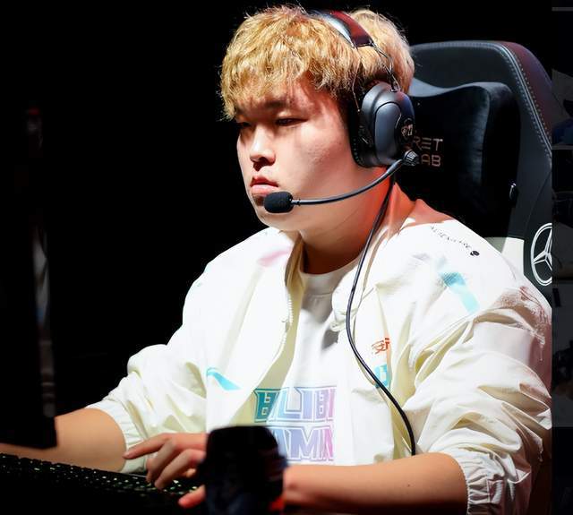 球迷的关注 球迷的关注