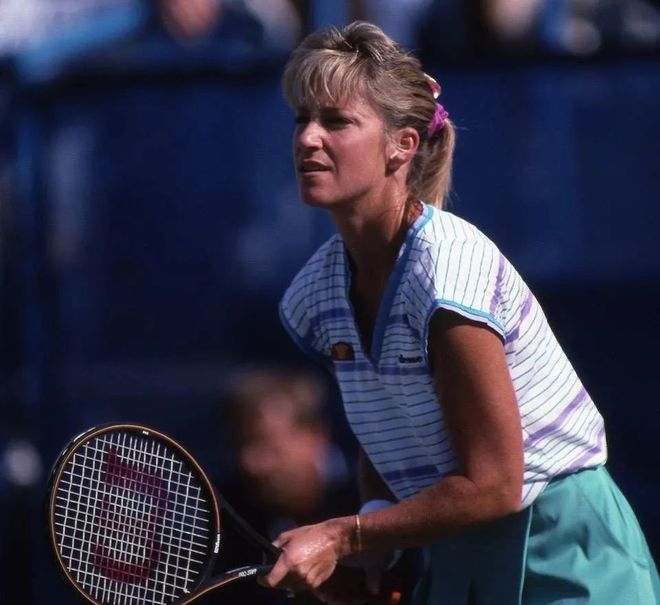 多方面进行 多方面进行