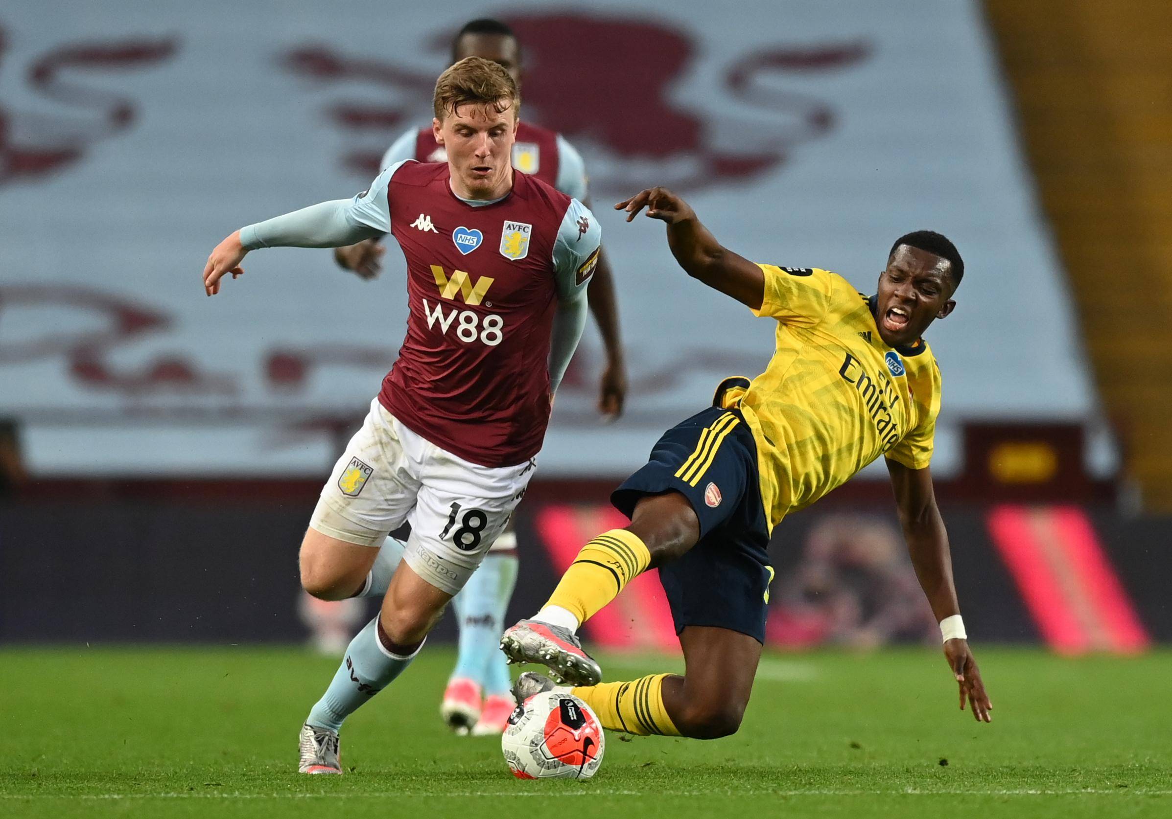 替补端具备 替补端具备