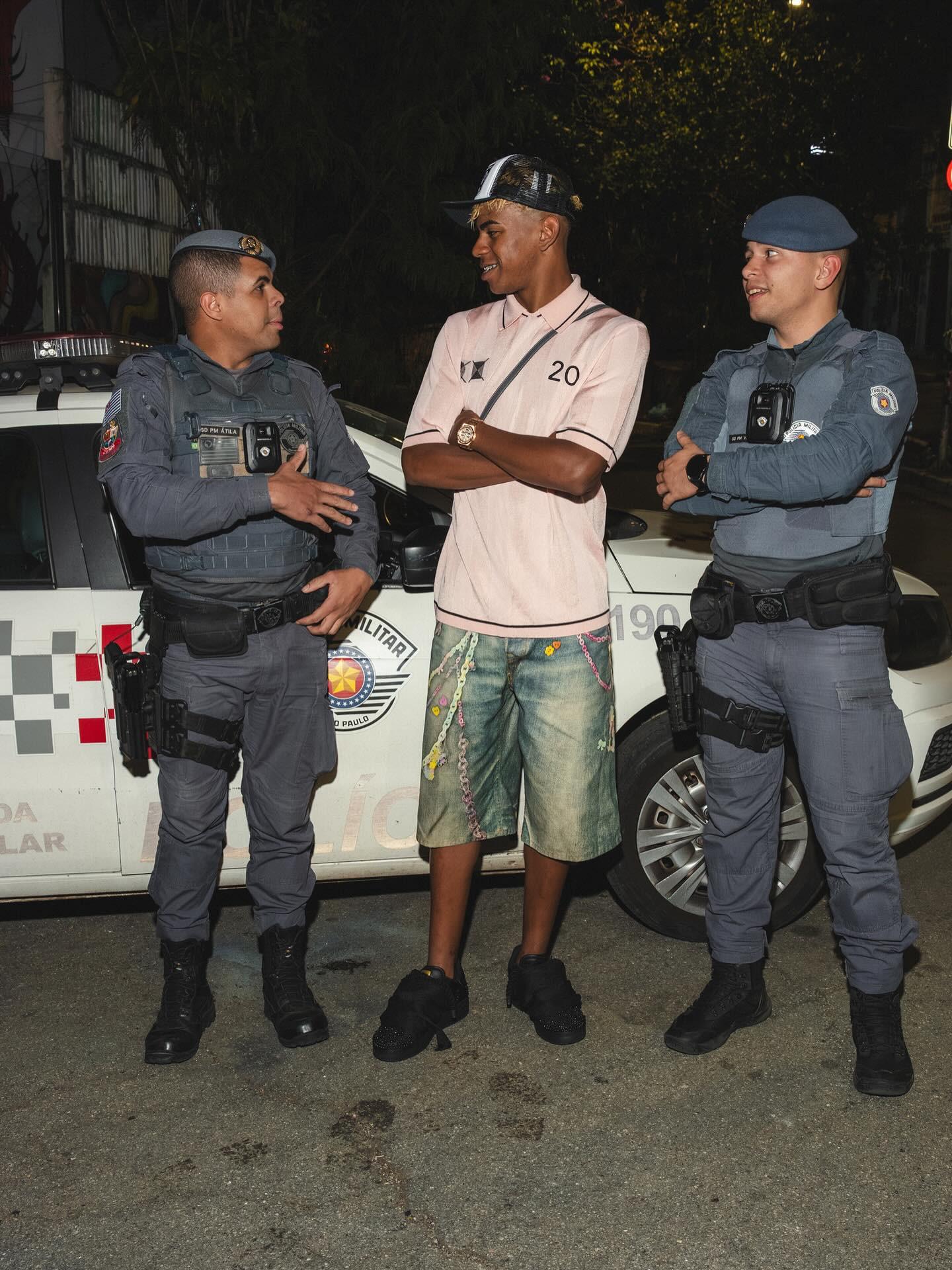 必須更清晰 必須更清晰