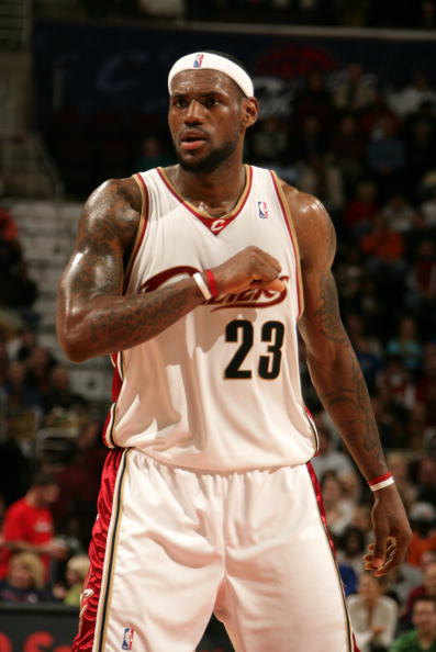 传与肋部直 传与肋部直